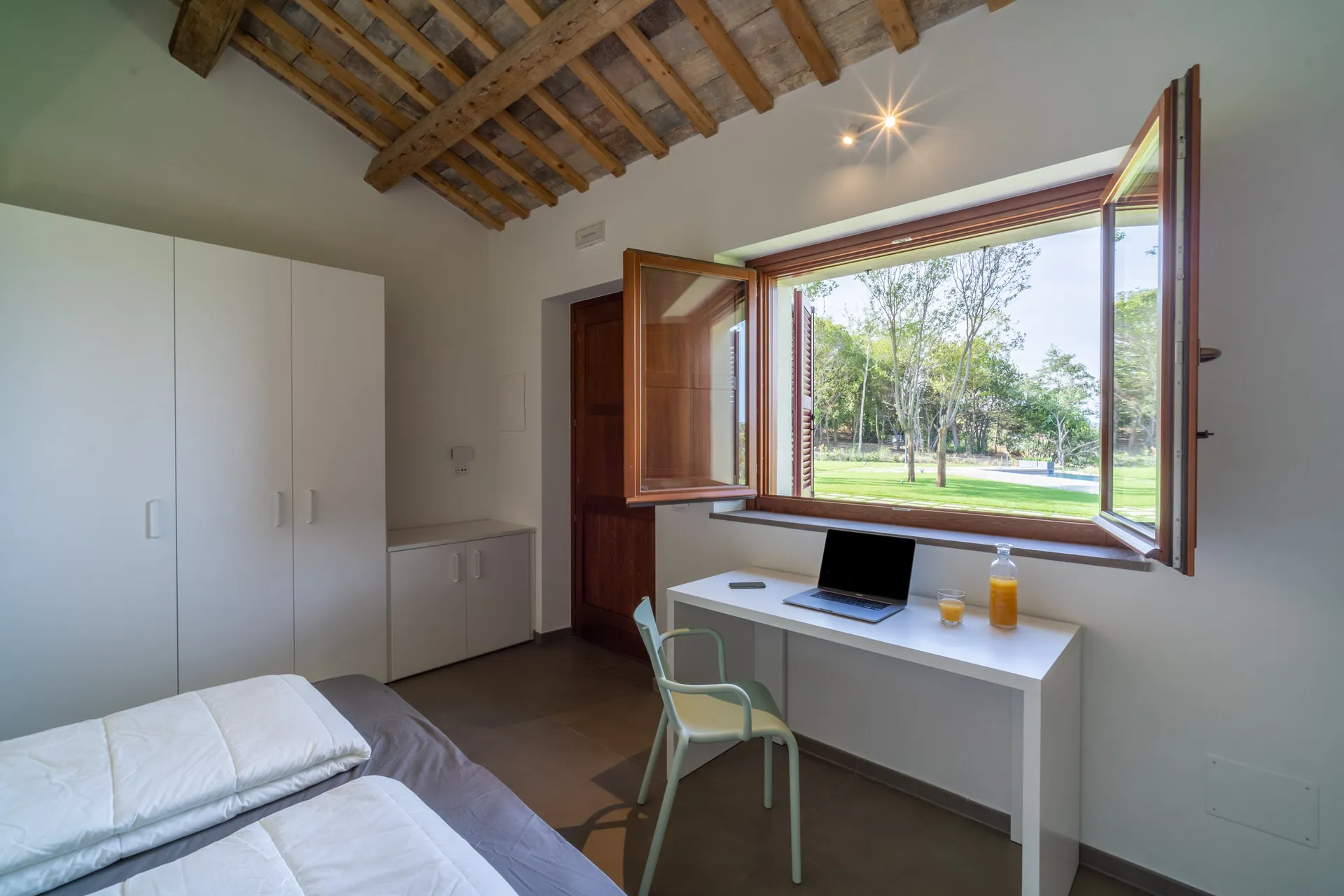 Home mobile background 8